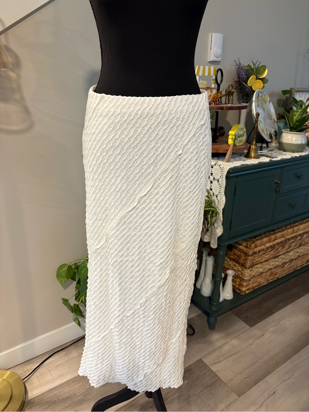 Textured Cream Maxi Skirt